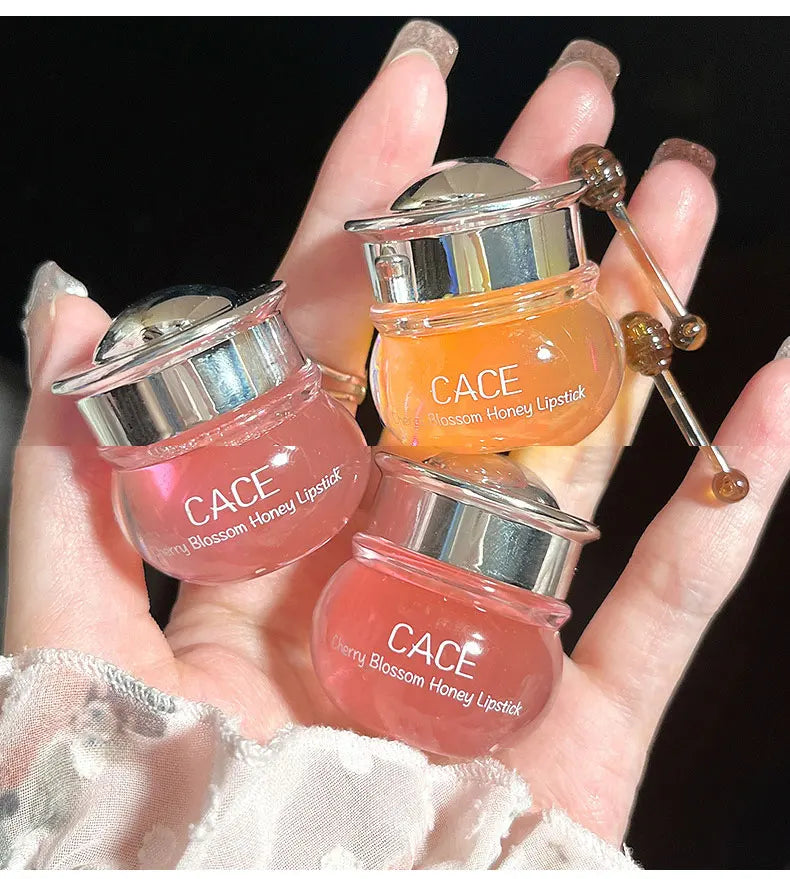 Baume à lèvres au miel et aux fleurs de cerisier CACE – Hydratant et repulpant en profondeur, finition brillante riche en eau, non collant,